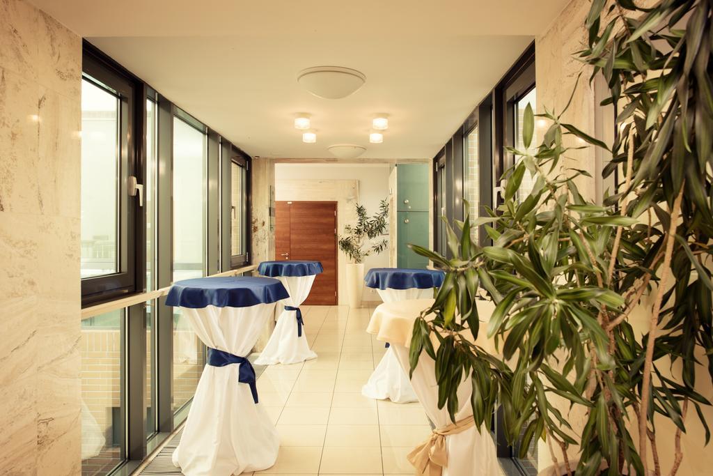 Hotel Ambassador Kosice Bagian luar foto