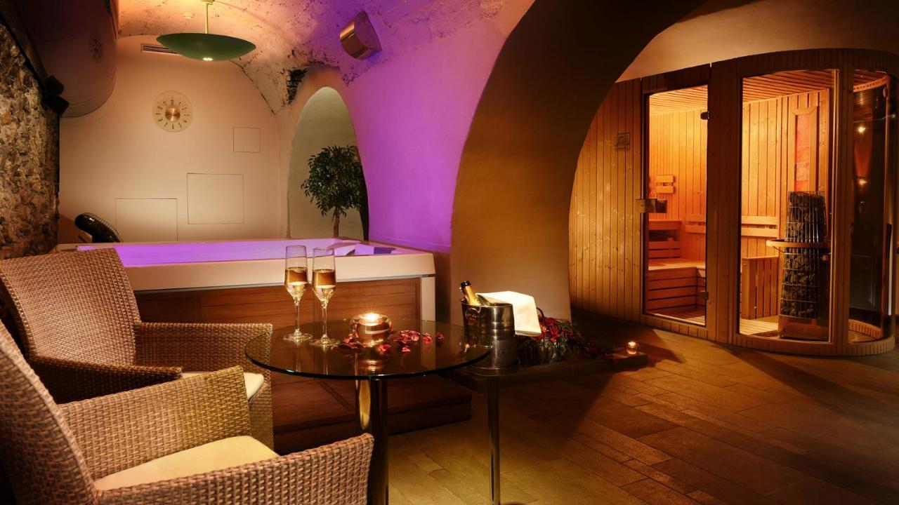 Hotel Ambassador Kosice Bagian luar foto